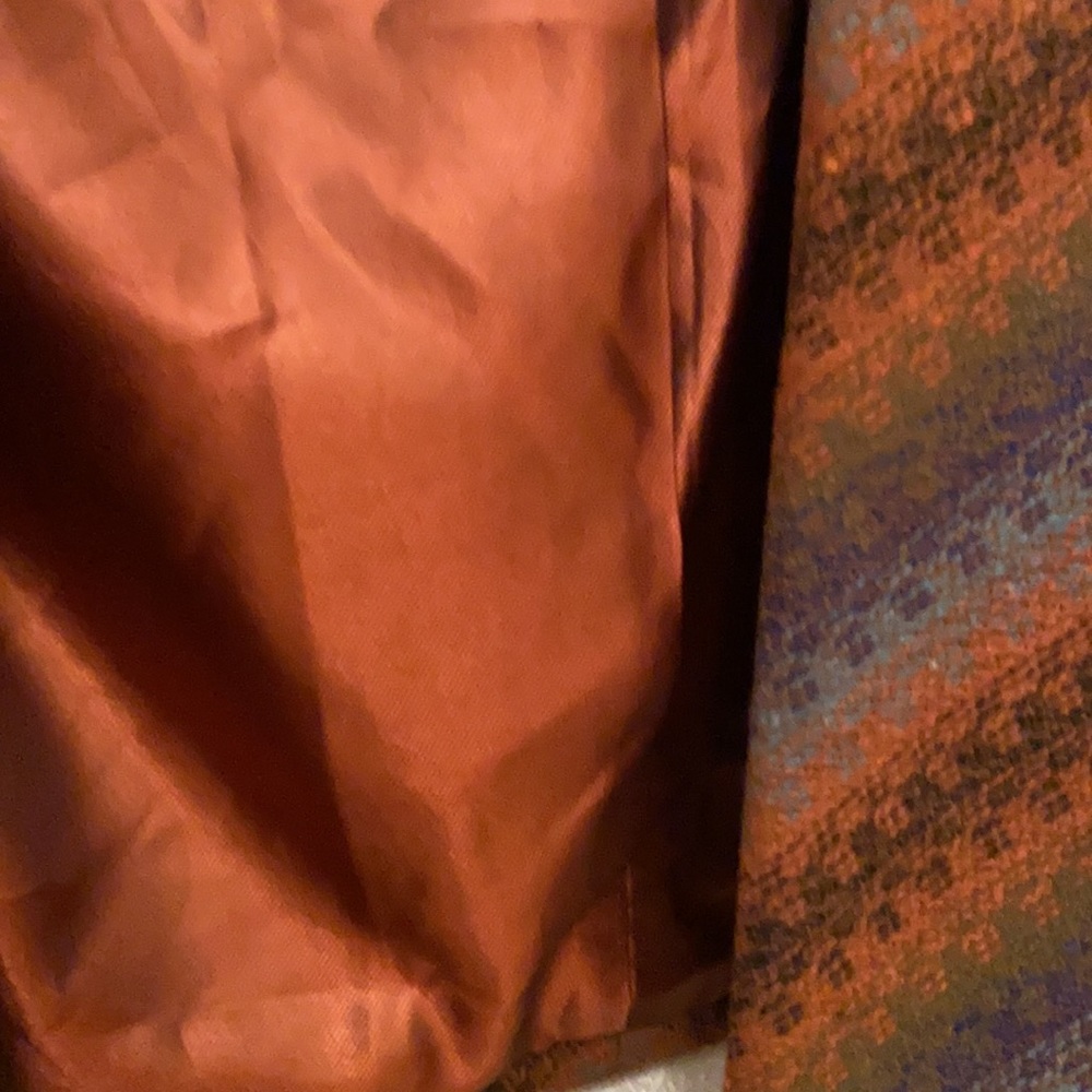 Beautiful rust colored jacket - Picture 3 of 6